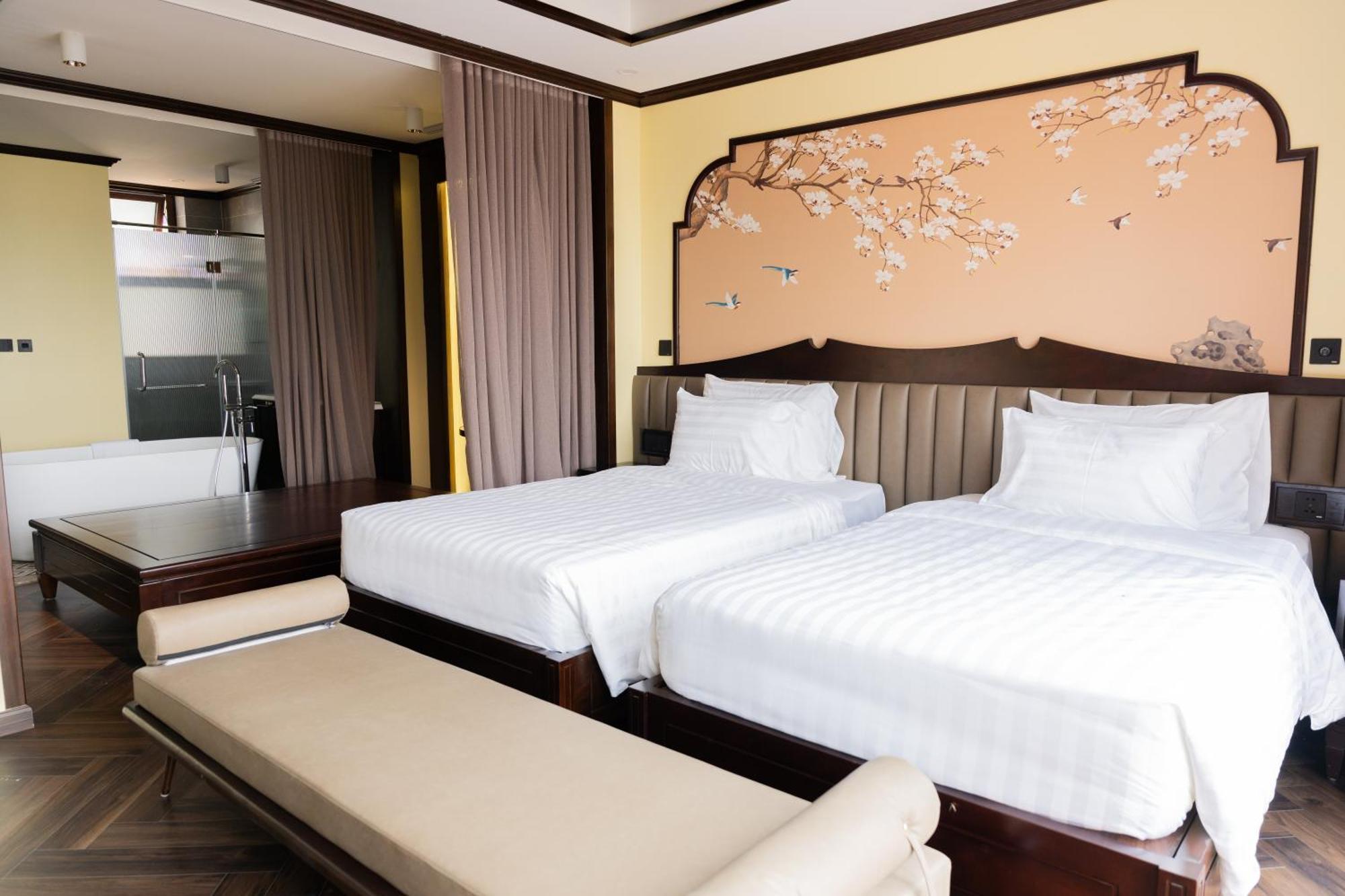 Legacy Hill Resort & Villas Hoa Binh Bagian luar foto